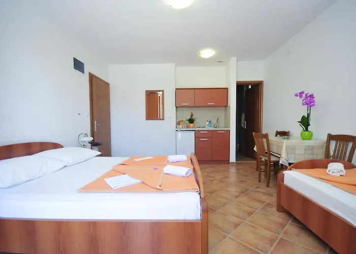 Tilia Apartments