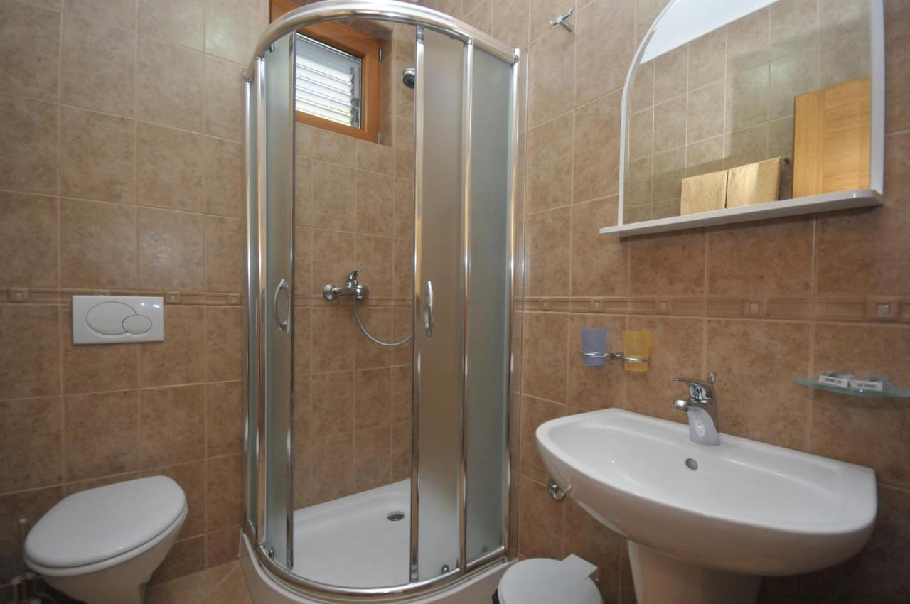 Tilia Apartment